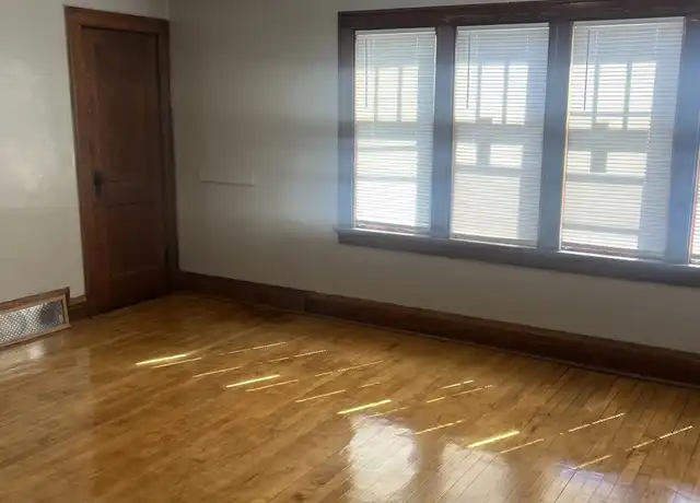 Property at 1309 S 25th St, Milwaukee, WI, 53215, 2 beds, 1 bath, [object Object]