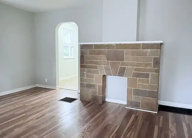 Property at 2227 Homestead Dr, Columbus, OH, 43211, 3 beds, 1 bath, [object Object]