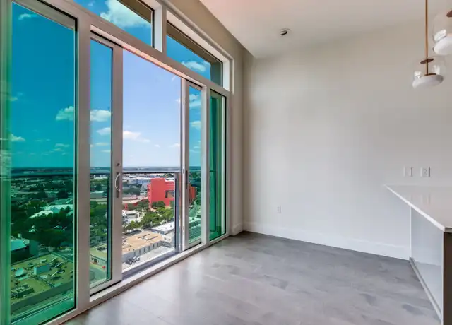 Property at 123 Lexington Ave #1408, San Antonio, TX, 78205, 1 bed, 2 baths, [object Object]