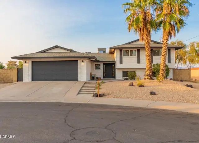 Property at 8762 E Monterey Way, Scottsdale, AZ, 85251, 6 beds, 4 baths, [object Object]