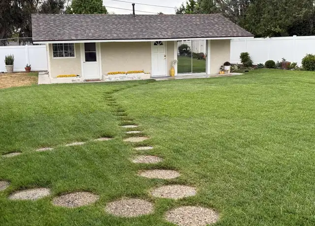 Property at 1 Saddlehorn Ln Unit back house, Rolling Hills Estates, CA, 90274, 1 bed, 1 bath, [object Object]
