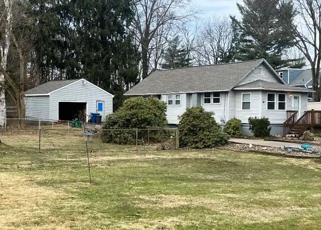 Property at 489 W Grant St, Kent, OH, 44240, 2 beds, 1 bath, [object Object]