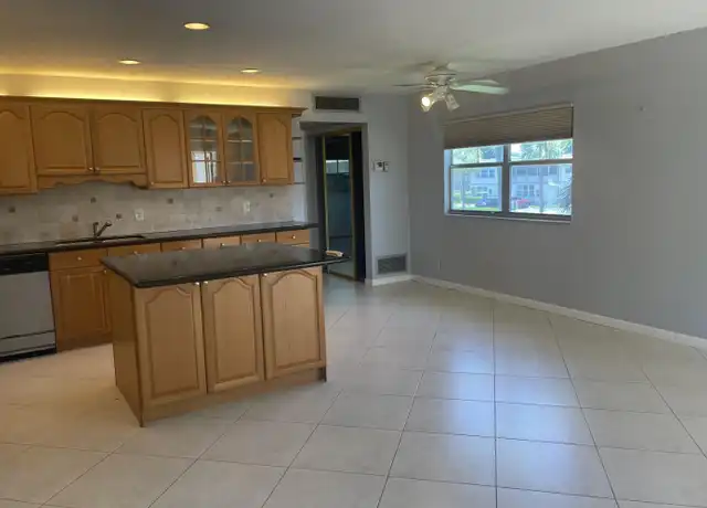 Property at 603 Brittany M #603, Delray Beach, FL, 33446, 1 bed, 1.5 baths, [object Object]