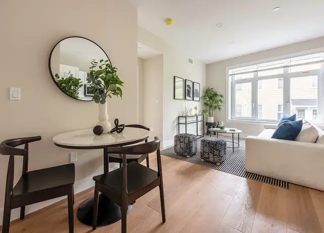 Photo of 394 McGrath Hwy, Somerville, MA 02143
