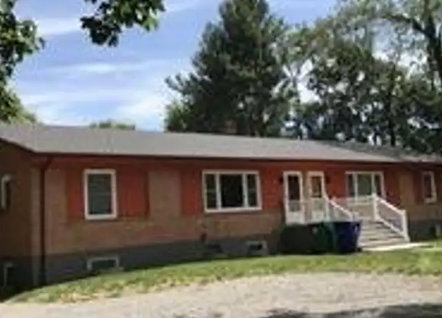 Property at 613 Dehart St Unit D, Blacksburg, VA, 24060, 2 beds, 1 bath, [object Object]