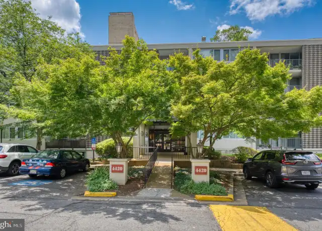 Property at 4420 Briarwood Ct N #25, Annandale, VA, 22003, 2 beds, 1 bath, [object Object]