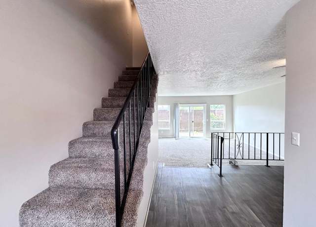 Photo of 625 N Pine St Unit 553, Canby, OR 97013