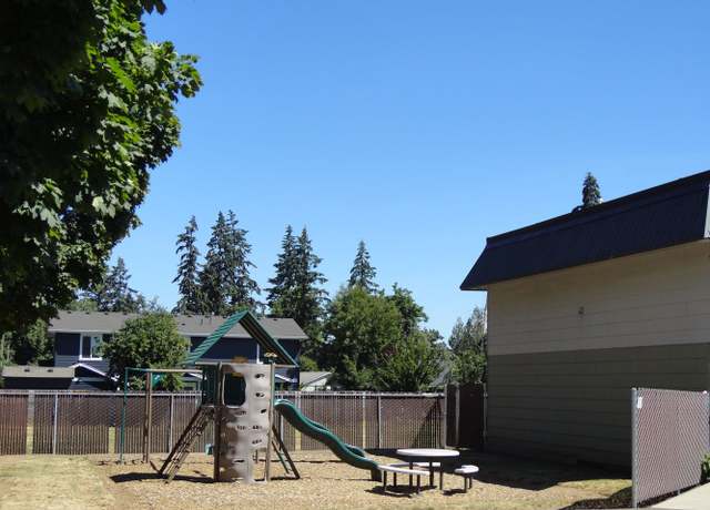 Photo of 625 N Pine St Unit 553, Canby, OR 97013