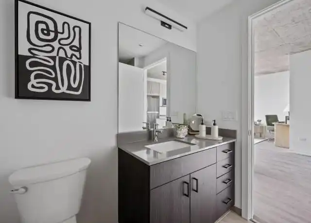 Property at 460 W Chicago Ave, Chicago, IL, 60654, 1 bed, 1 bath, [object Object]
