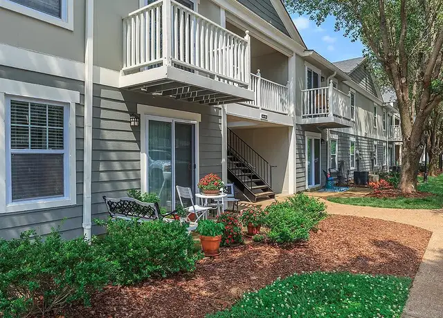 Photo of 805 Bradyville Pike, Murfreesboro, TN 37130