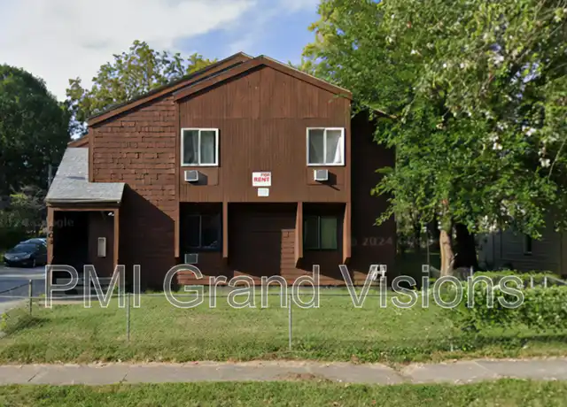 Property at 904 W Macon St Unit 5, Decatur, IL, 62522, 1 bed, 1 bath, [object Object]