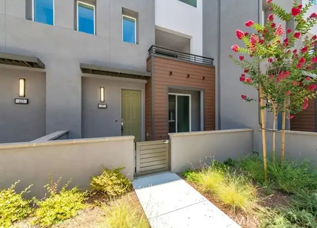Property at 627 S Lyon St, Santa Ana, CA, 92705, 3 beds, 2.5 baths, [object Object]