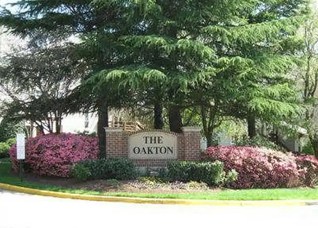 Property at 10070 Oakton Terrace Rd Bldg 8, Oakton, VA, 22124, 2 beds, 2 baths, [object Object]