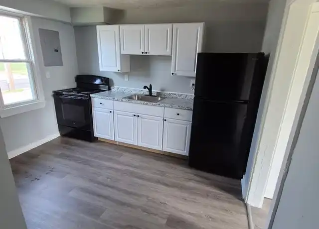 Property at 61-71 Balzac Ct Unit 61, Tonawanda, NY, 14150, 2 beds, 1 bath, [object Object]