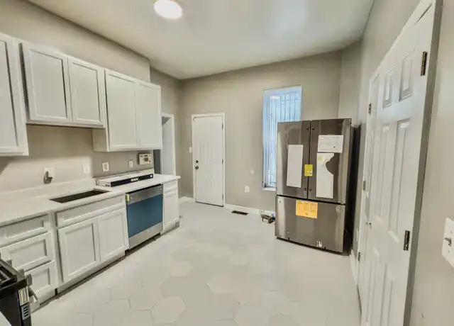 Property at 1133 Euclid St NW Unit B, Washington, DC, 20009, 4 beds, 2 baths, [object Object]