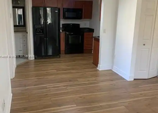 Property at 18310 NW 68th Ave, Hialeah, FL, 33015, 1 bed, 1 bath, [object Object]