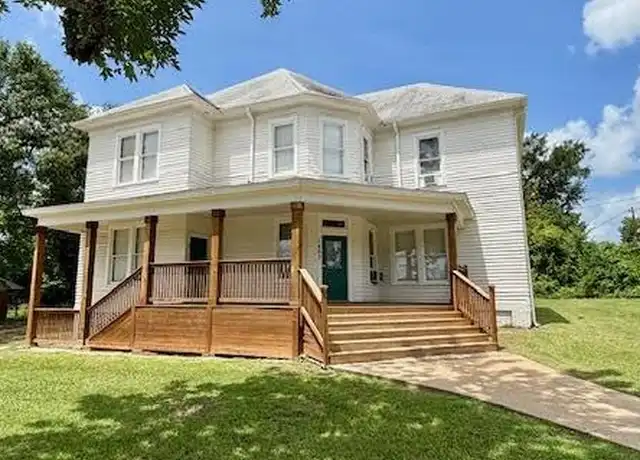 Property at 1403 14th St Unit 1, Huntsville, TX, 77340, 2 beds, 1 bath, [object Object]