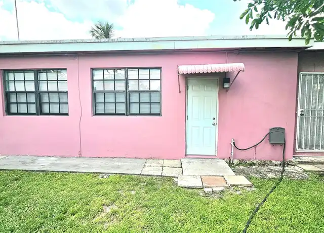 Property at 1011 NW 180th Ter, Miami, FL, 33169, 1 bed, 1 bath, [object Object]