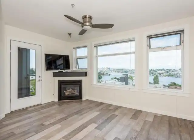 Property at 655 Crockett St, Seattle, WA, 98109, 1 bed, 1 bath, [object Object]