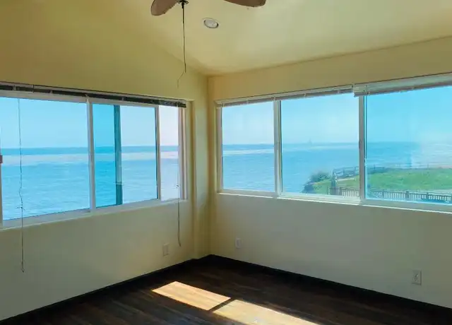 Property at 6703 Del Playa Dr Unit B-3, Goleta, CA, 93117, 3 beds, 2 baths, [object Object]
