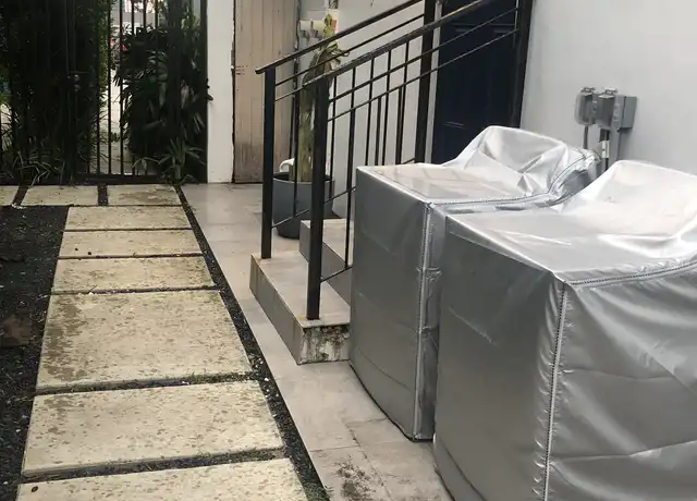 Property at 1890 SW 4th St Unit 1890, Miami, FL, 33135, 2 beds, 1 bath, [object Object]