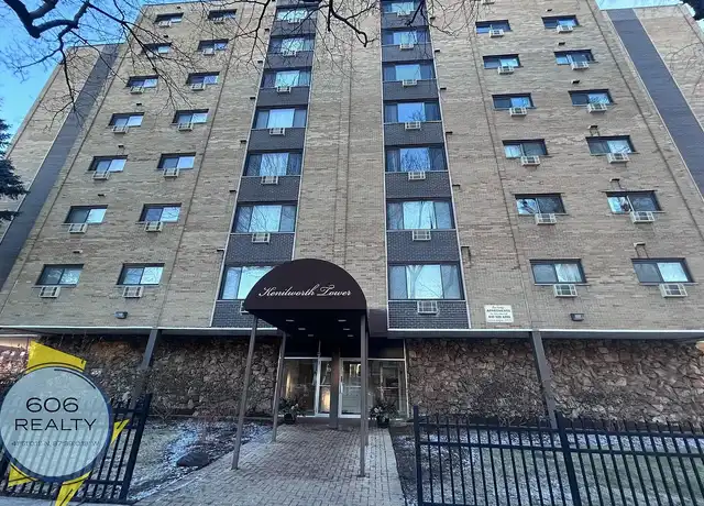 Property at Kenilworth Towers - 110 N Kenilworth Ave, Oak Park, IL, 60301, 2 beds, 2 baths, [object Object]