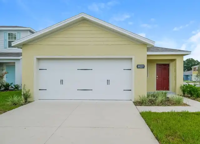 Property at 35227 Brienne St, Zephyrhills, FL, 33541, 3 beds, 2 baths, [object Object]