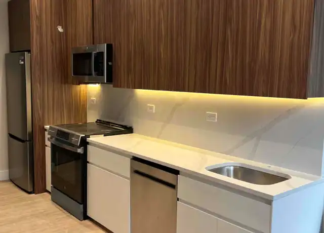 Property at 303 Washington St Unit 95 units, Newark, NJ, 07102, 1 bed, 1 bath, [object Object]
