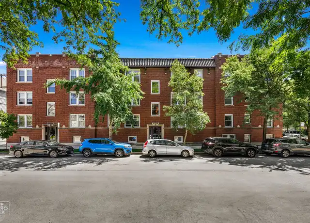 Property at 3007 N Clifton Ave, Chicago, IL, 60657, 2 beds, 1 bath, [object Object]