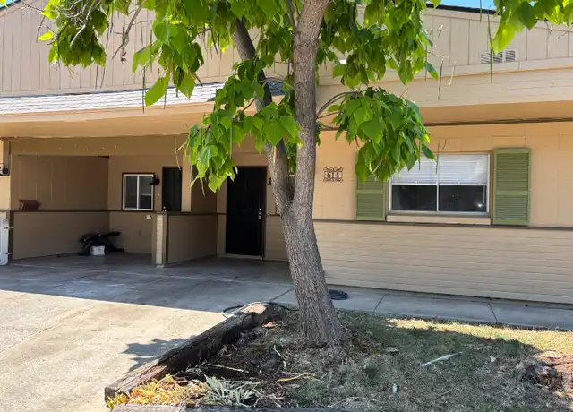 Property at 614 J St, Medford, OR, 97501, 3 beds, 2 baths, [object Object]