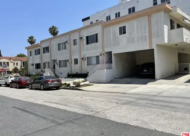 Property at 9204 Whitworth Dr Unit 5, Los Angeles, CA, 90035, 1 bed, 1 bath, [object Object]