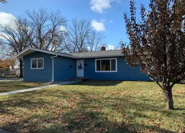 Property at 1721 13th St S, Moorhead, MN, 56560, 2 beds, 1.5 baths, [object Object]