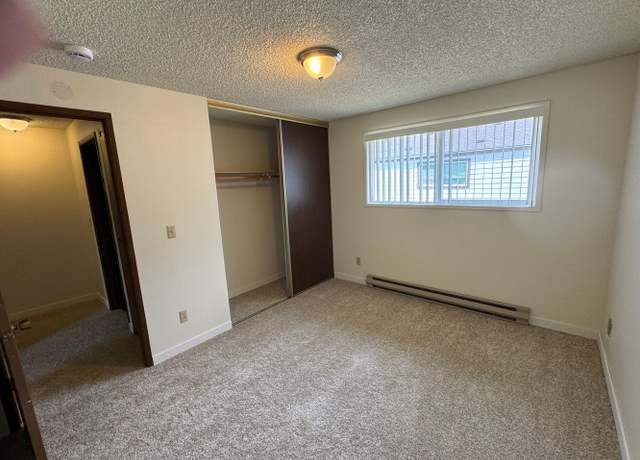 Photo of 410 S Knott St Unit 446, Canby, OR 97013