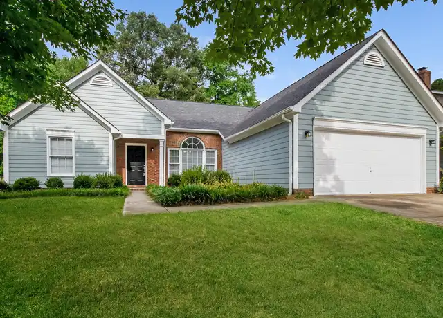 Property at 11621 Long Forest Dr, Charlotte, NC, 28269, 3 beds, 2 baths, [object Object]