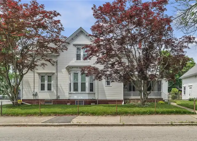 Property at 585 Plainfield St Unit 1, Providence, RI, 02909, 3 beds, 1 bath, [object Object]
