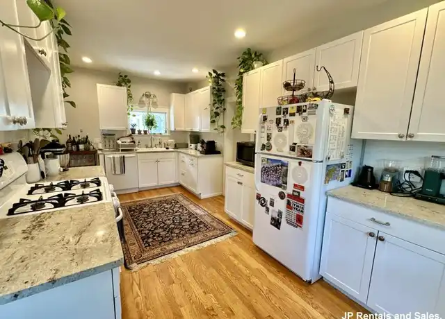 Property at 49 Burroughs St, Jamaica Plain, MA, 02130, 2 beds, 1 bath, [object Object]