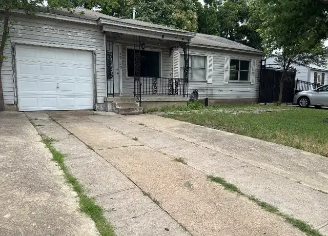 Property at 2919 Shadow Wood Dr, Dallas, TX, 75224, 3 beds, 1 bath, [object Object]