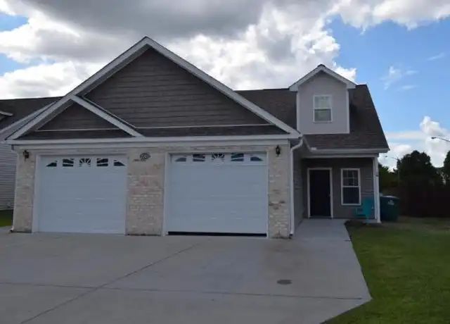Property at 2208 Chavis Dr, Greenville, NC, 27858, 3 beds, 3 baths, [object Object]