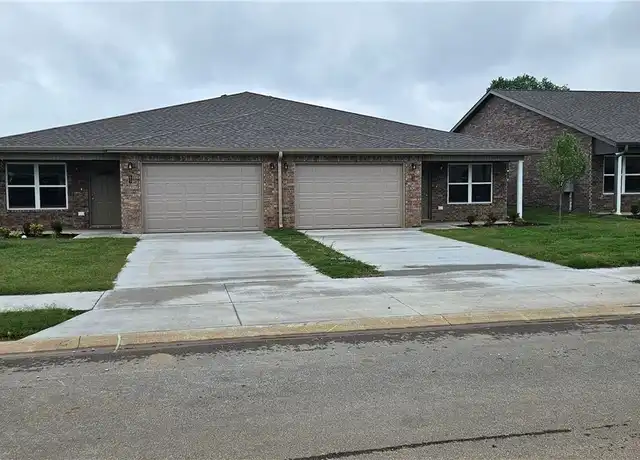 Property at 617 NW 68th Ave, Bentonville, AR, 72713, 3 beds, 2 baths, [object Object]