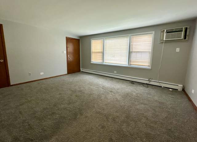 Photo of 11830 S Karlov Ave Unit 2E, Alsip, IL 60803