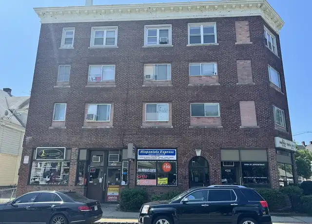 Property at 430 Belmont Ave Unit 4R, Springfield, MA, 01108, 2 beds, 1 bath, [object Object]