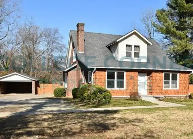 Property at 1307 Polo Rd, Winston Salem, NC, 27106, 4 beds, 2 baths, [object Object]