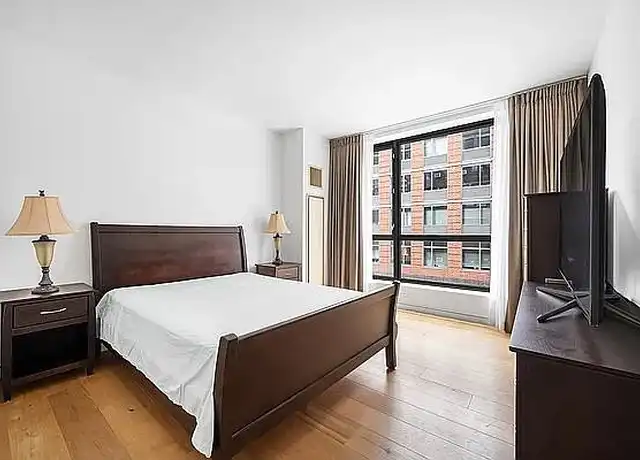 Property at 540 W 28th St Unit 3B, New York, NY, 10001, 2 beds, 2 baths, [object Object]