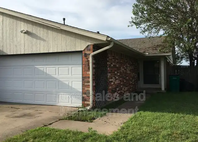 Property at 8310 NW 7th St, Oklahoma City, OK, 73127, 2 beds, 2 baths, [object Object]
