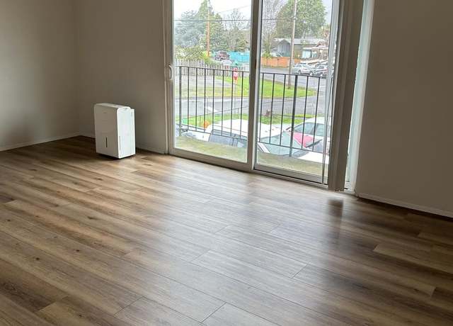 Photo of 1111 W Market St, Aberdeen, WA 98520