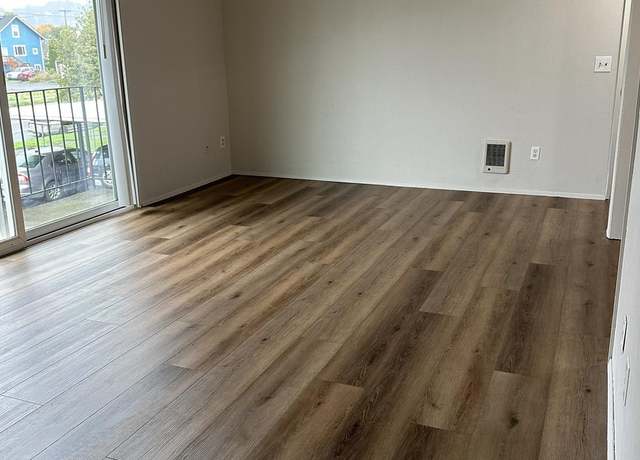 Photo of 1111 W Market St, Aberdeen, WA 98520