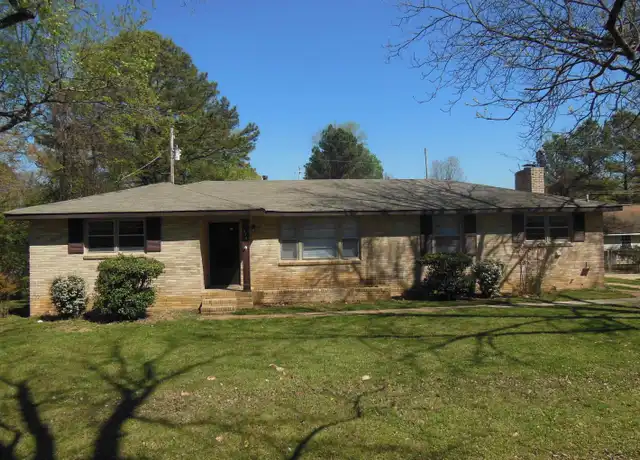Property at 528 Harolds Dr NW, Huntsville, AL, 35806, 3 beds, 2 baths, [object Object]