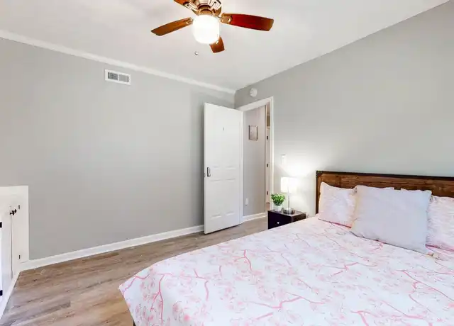 Property at 1671 Canberra Dr, Stone Mountain, GA, 30088, 8 beds, 3 baths, [object Object]