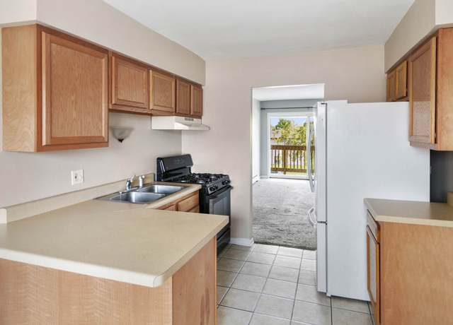 Photo of 18124 66th Ave Unit 2N, Tinley Park, IL 60477