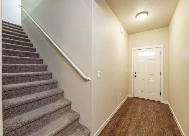 Photo of 118 N 42nd Pl, Ridgefield, WA 98642